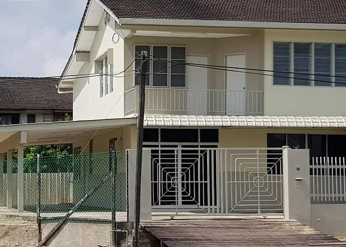 J & I Homestay B 3 Person With Shared Bathroom